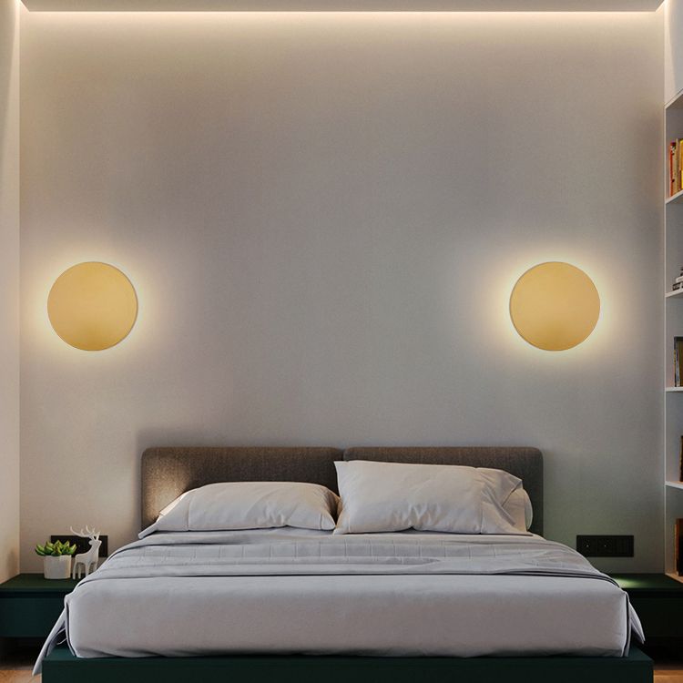 Kyris Applique Murale Ronde Minimaliste Noir/Or/Blanc. Salon - Neutralighting