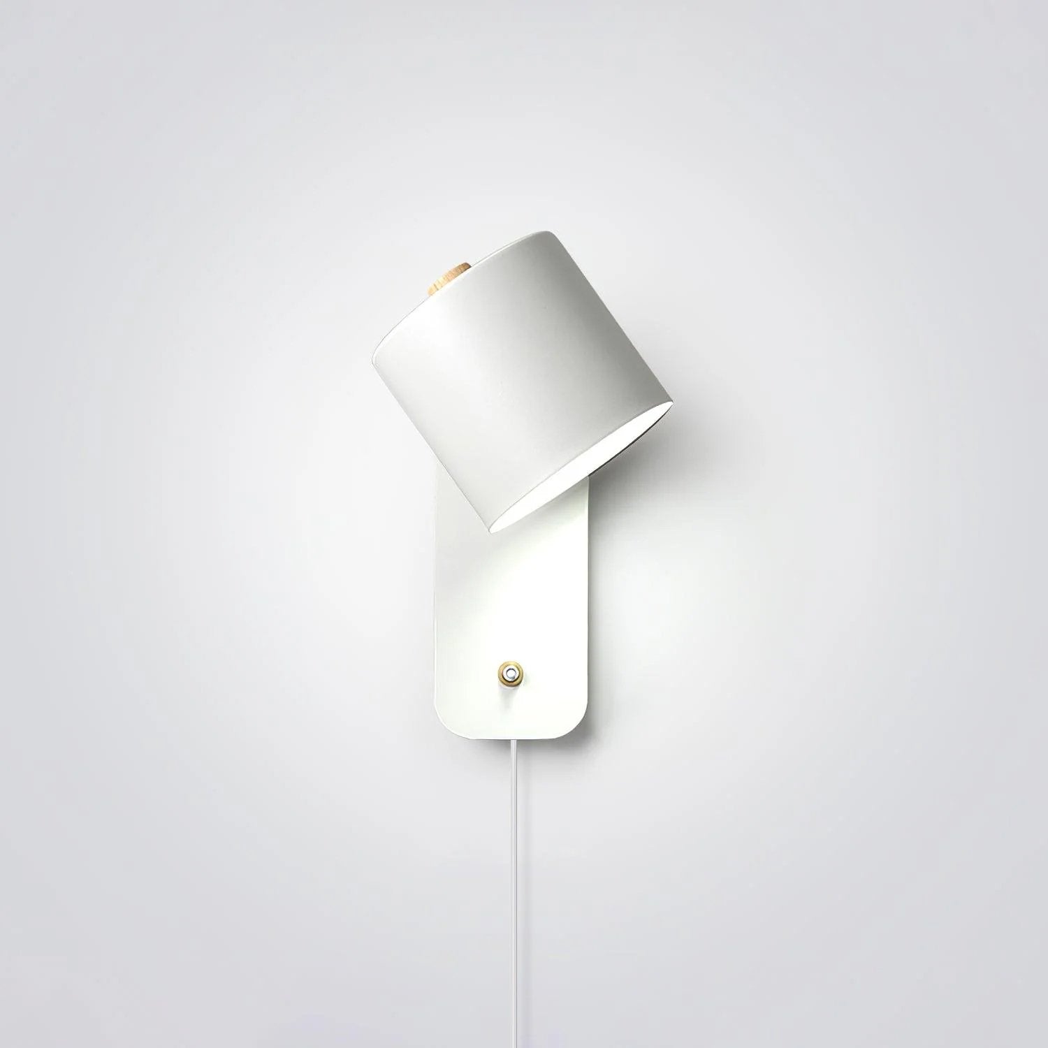 Minimalist Cylinder Wall Lamp