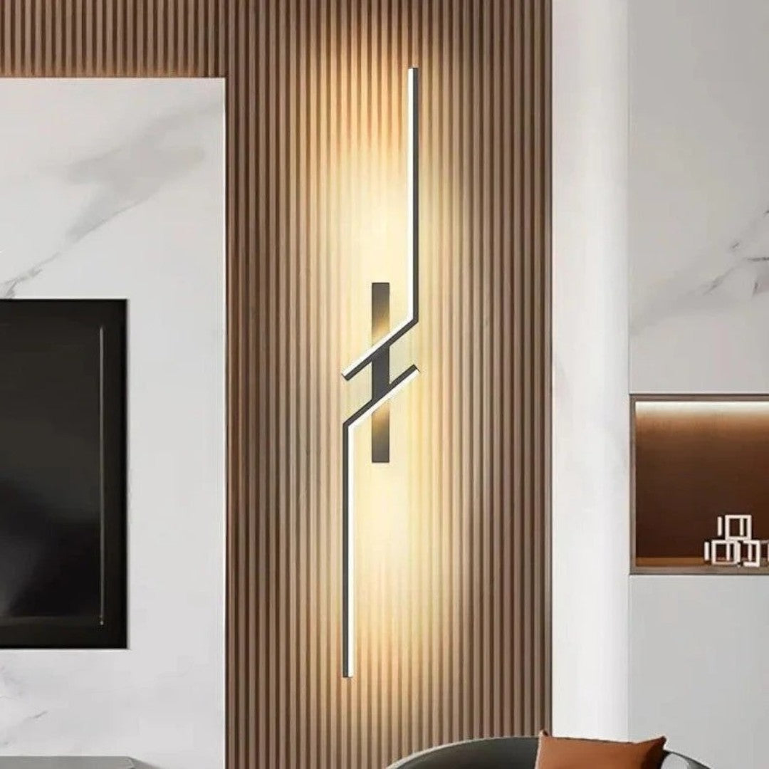 Contemporary Linear LED Wall Light