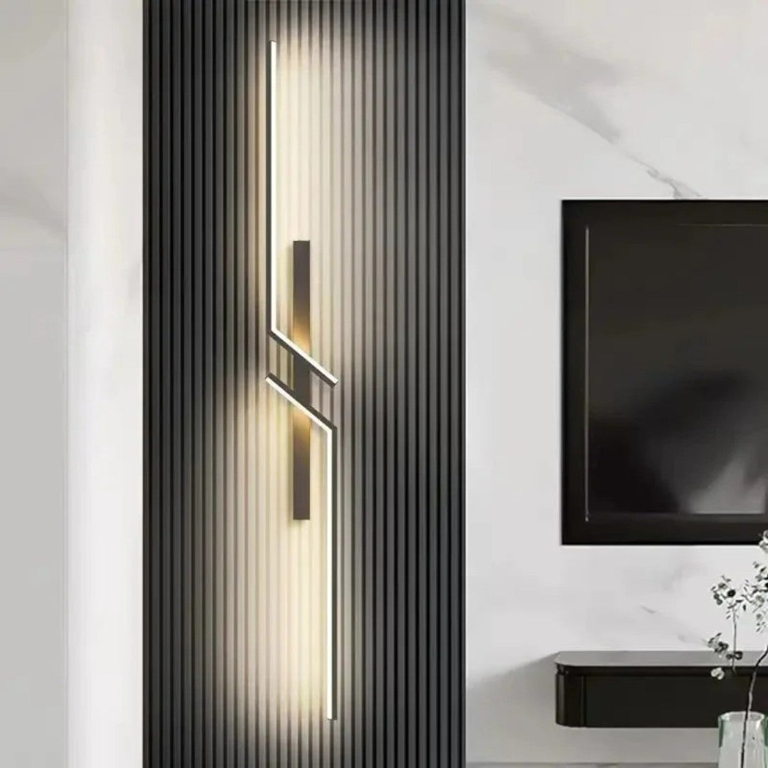 Contemporary Linear LED Wall Light