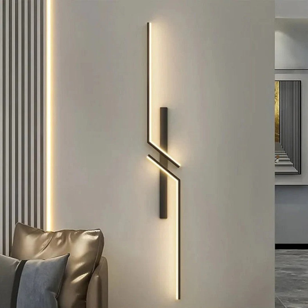 Contemporary Linear LED Wall Light