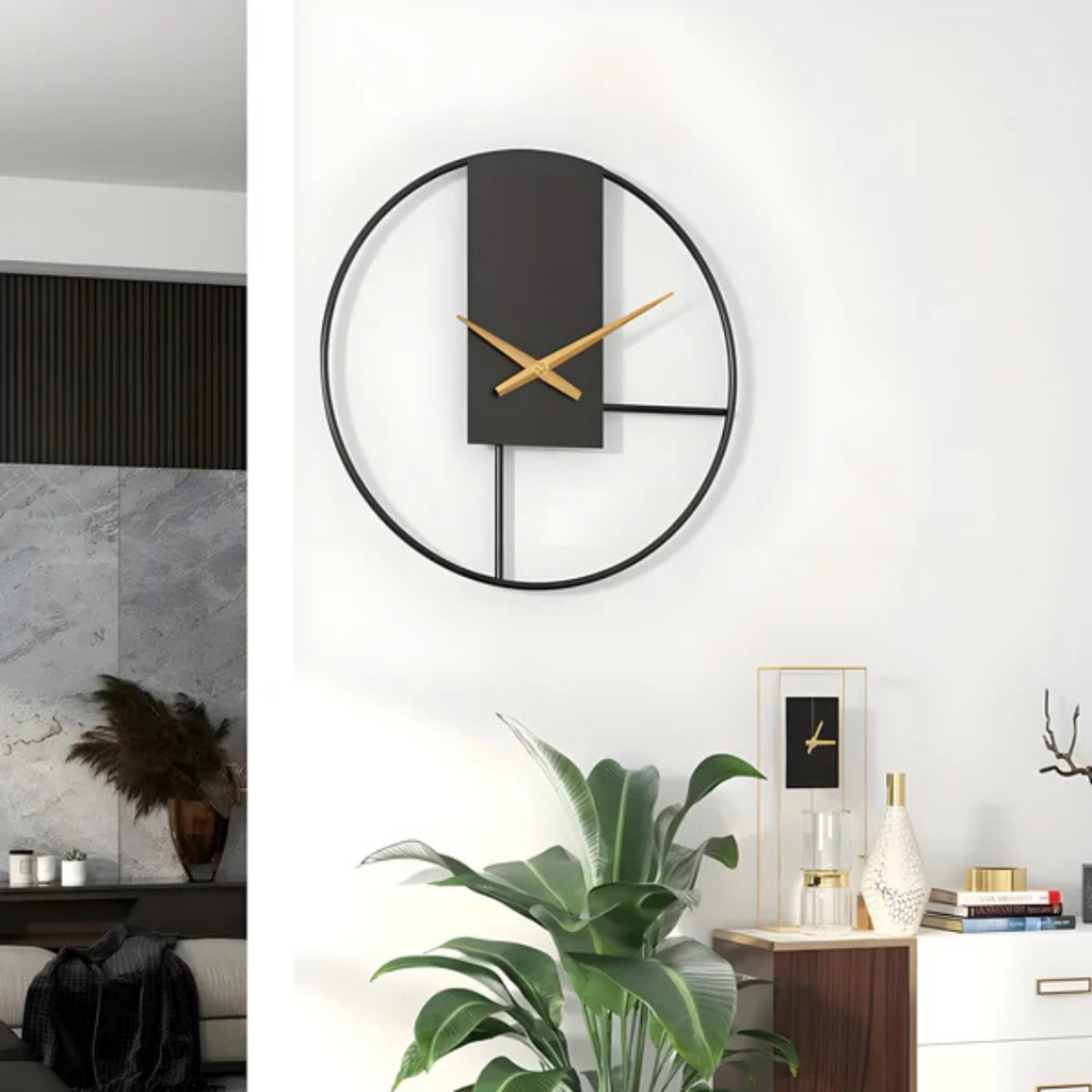Minimalist Metal Wall Clock Silent Modern Timepiece