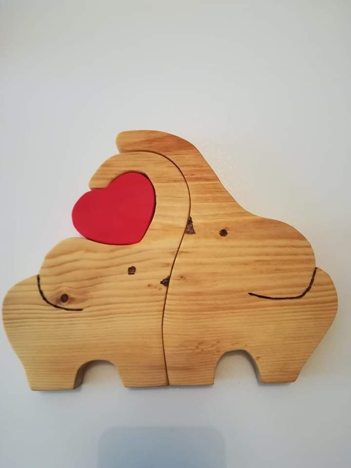 Wood Elephant Family | Customizable, personal and original
