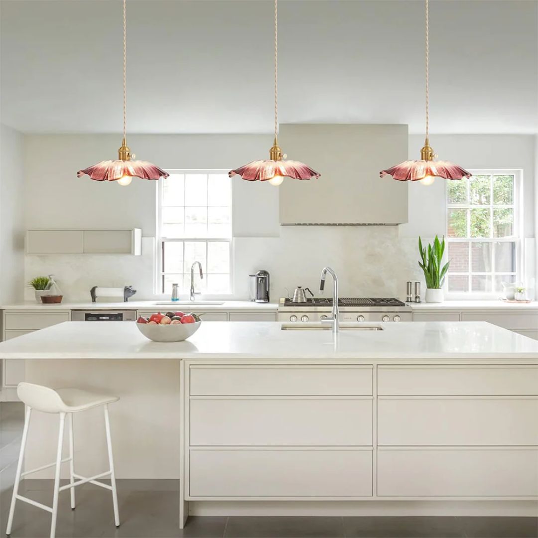Flower Shaped Glass Pendant Lamp – Sculptural Romantic Warm Glow Design