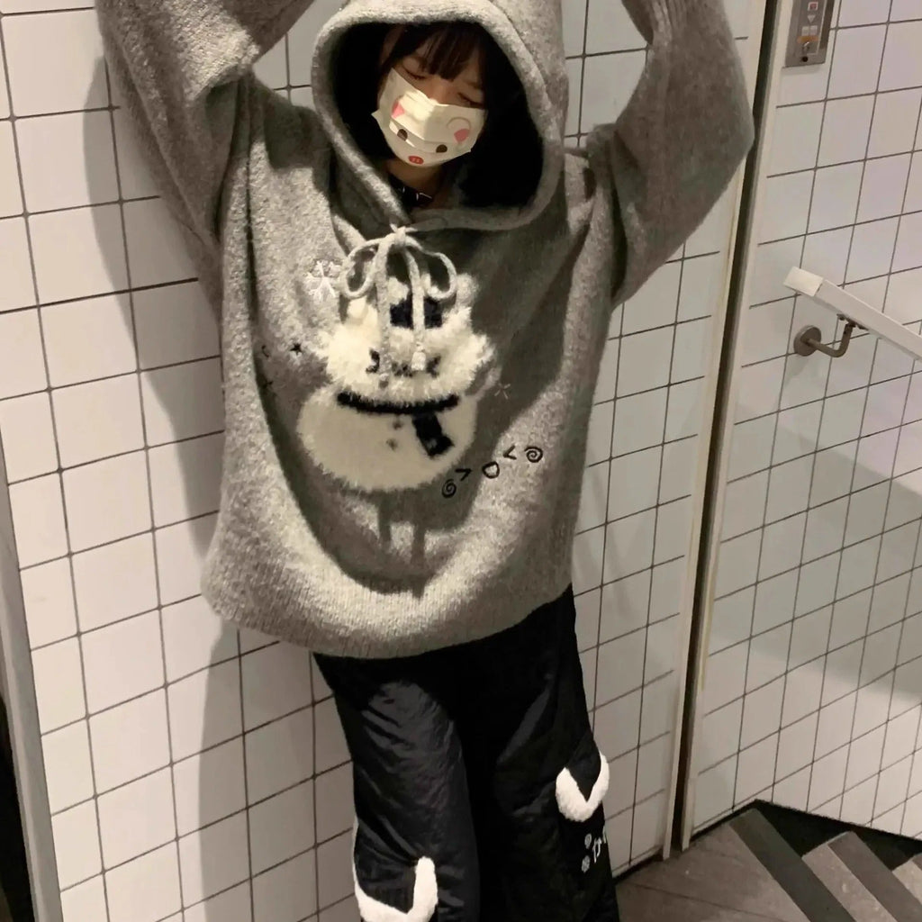 Women's Gray Hooded Knit Sweater with Cute Cartoon Bear Print – Cozy Winter Pullover