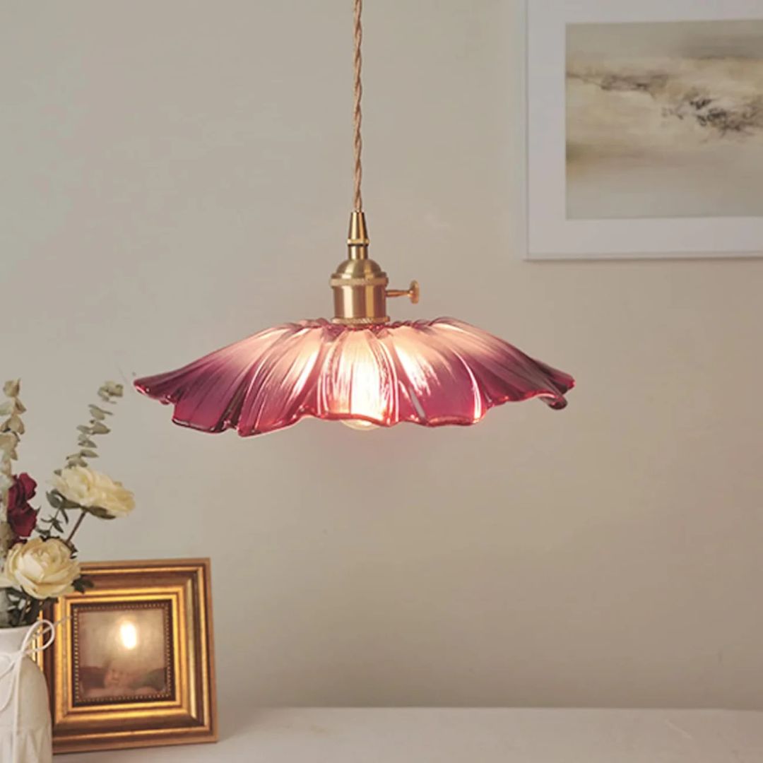 Flower Shaped Glass Pendant Lamp – Sculptural Romantic Warm Glow Design