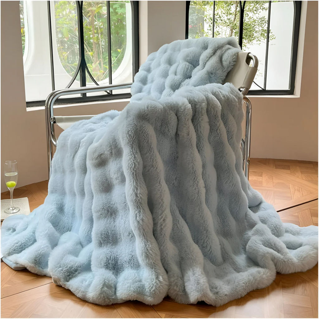 Soft Fleece Throw Blanket – Machine Washable Cozy Home Comfort