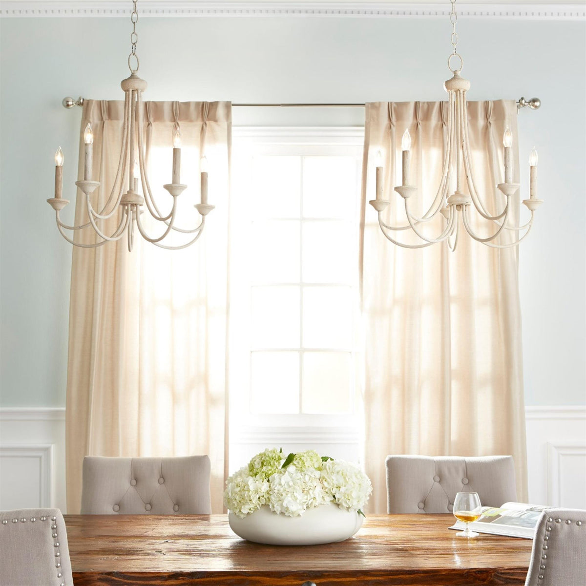 Brass Chandelier with Multi-Head E14 Sockets | Retro Postmodern Style | Adjustable Hanging Chain for Living and Dining Rooms