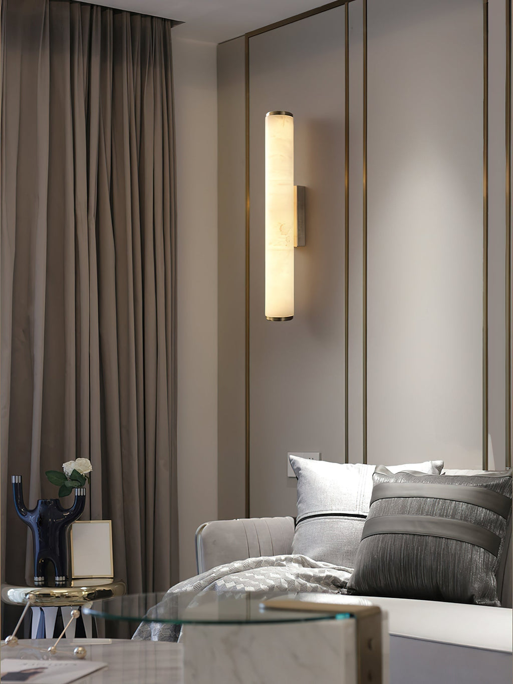 Wall Lamp Brass and Alabaster Integrated LED | Minimalist Modern Style | Natural Stone Pattern Sconce Lighting Fixture
