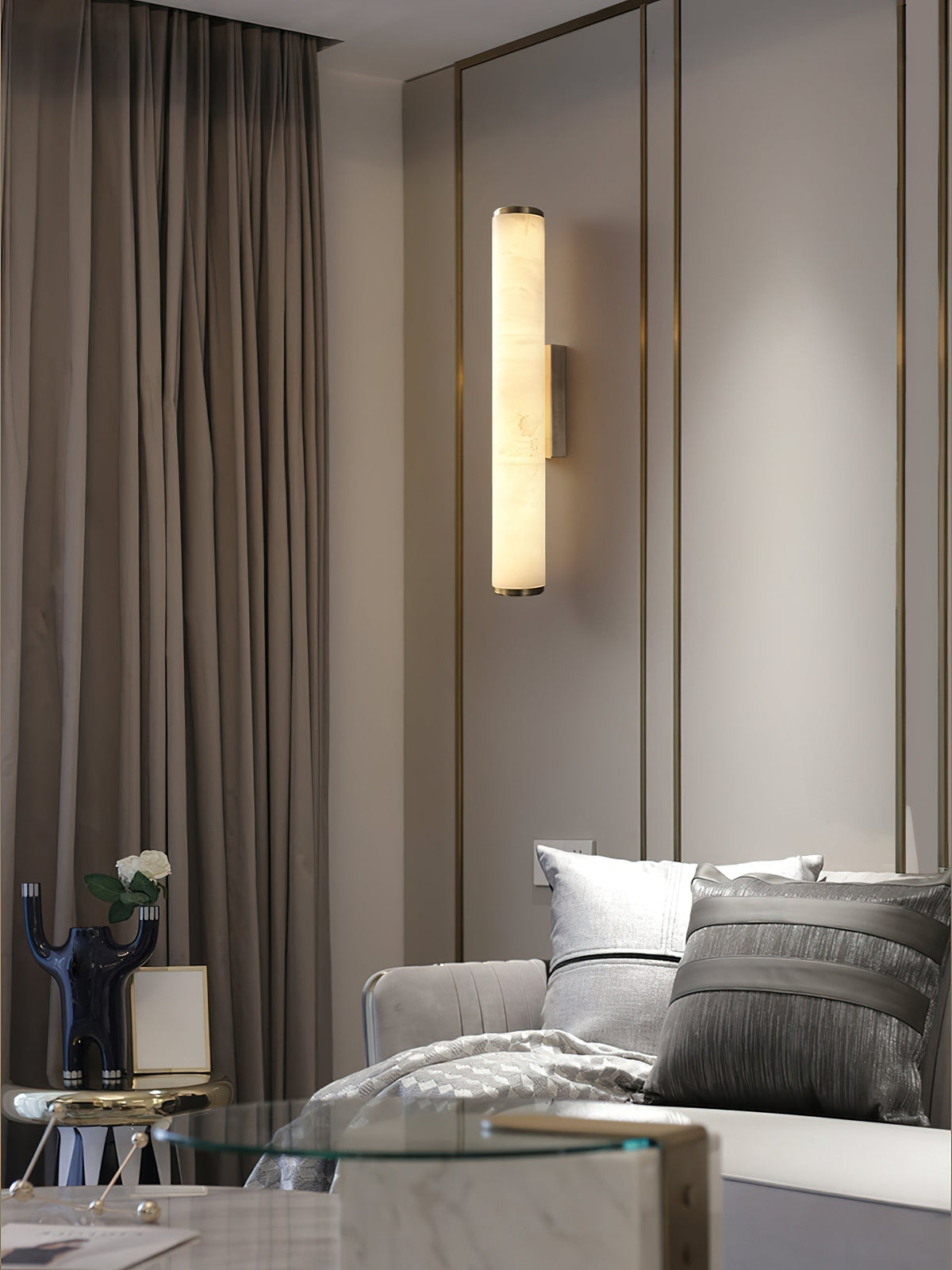 Wall Lamp Brass and Alabaster Integrated LED | Minimalist Modern Style | Natural Stone Pattern Sconce Lighting Fixture
