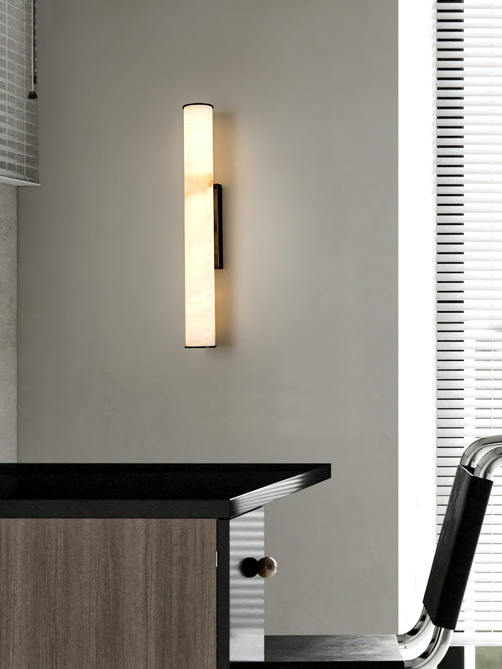 Wall Lamp Brass and Alabaster Integrated LED | Minimalist Modern Style | Natural Stone Pattern Sconce Lighting Fixture