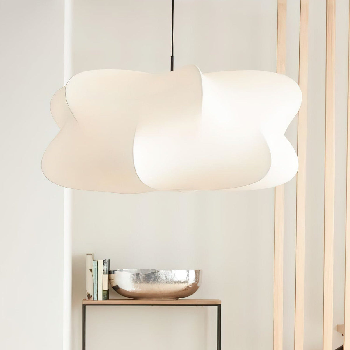 Mulberry Silk Pendant Light | Adjustable Metal Suspension | Soft Diffused Lighting for Living Rooms and Bedrooms