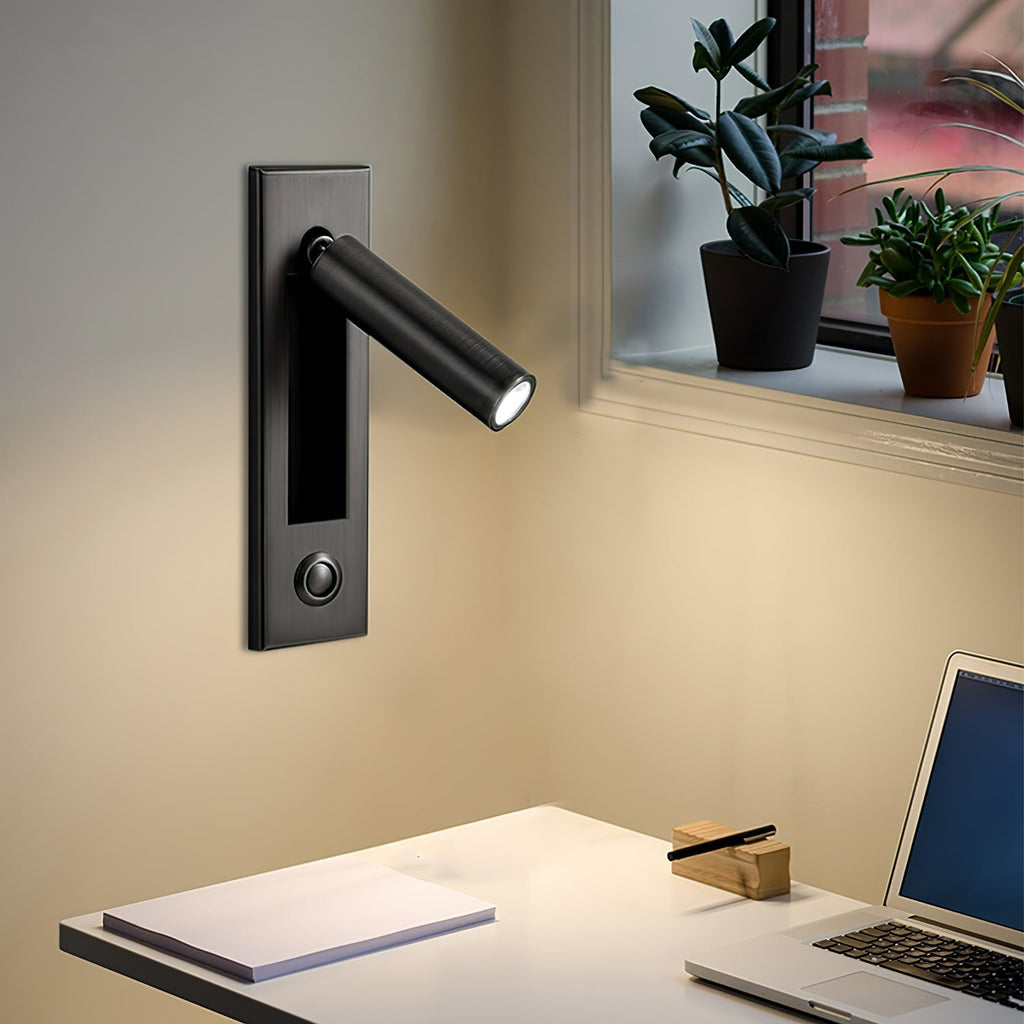 Minimalist Metal Wall Lamp