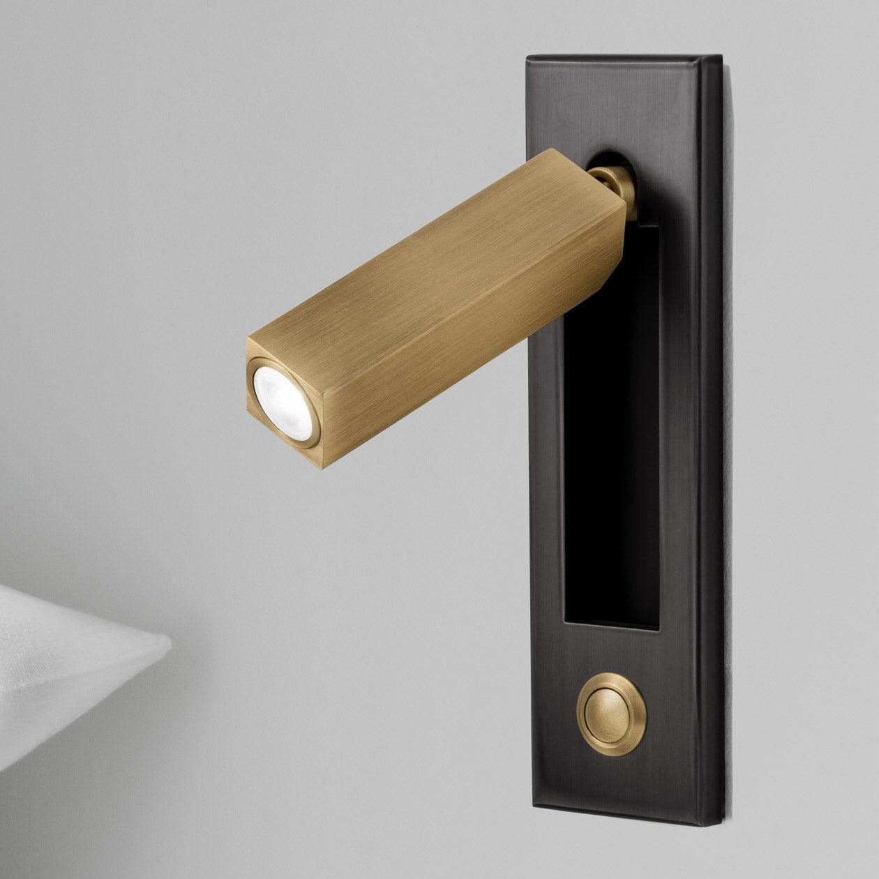 Minimalist Metal Wall Lamp