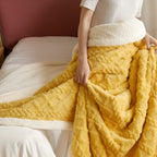 Fleece Blanket 100% Polyester Double-Sided | Thick Ultra-Soft Material | Maximum Winter Warmth and Thermal Insulation