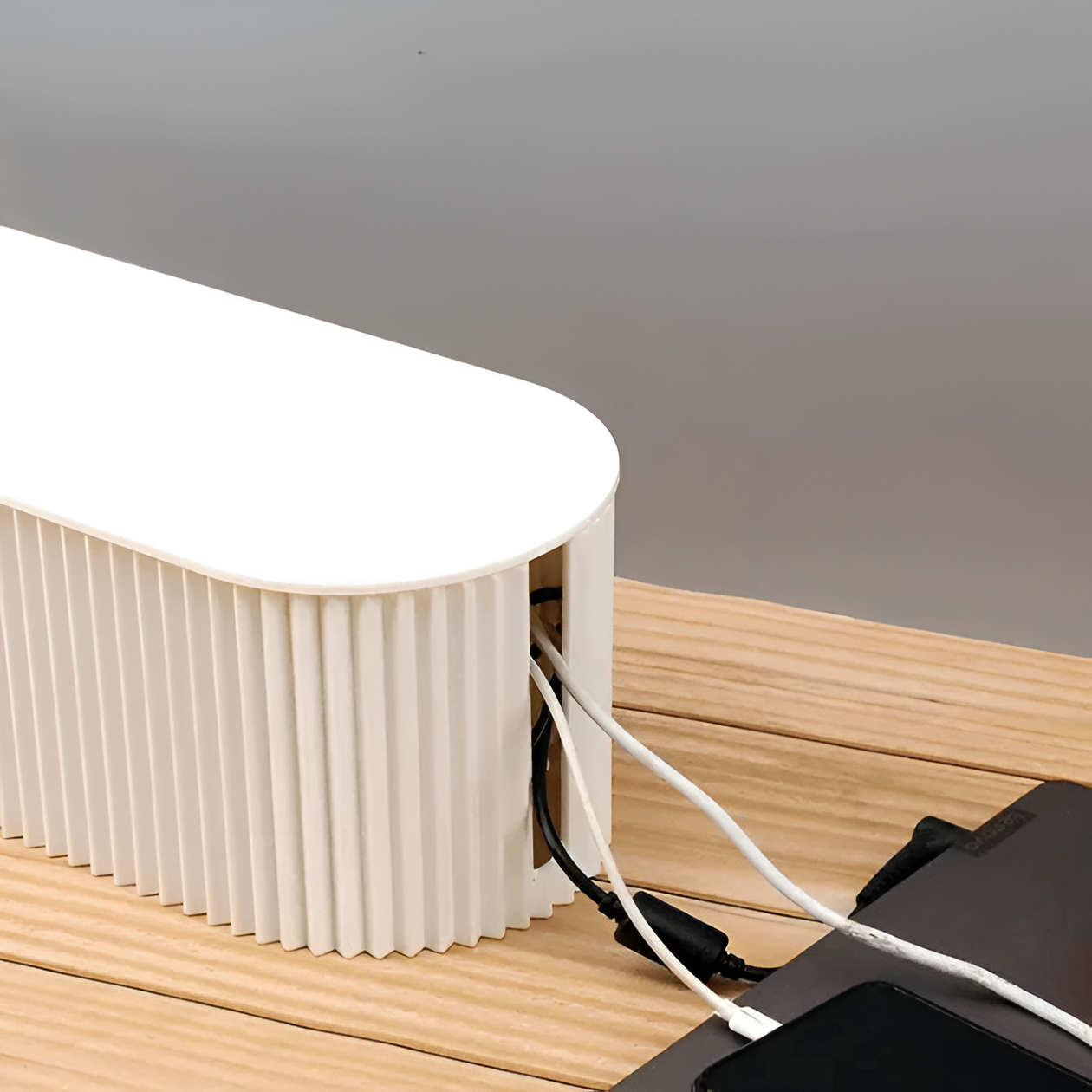 Minimalist Macaron-Style Cable Management Box