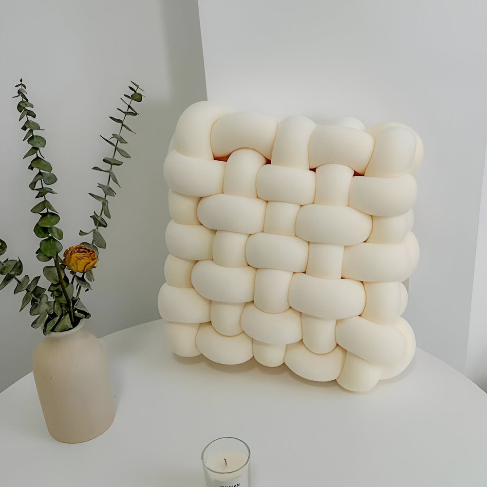 Decorative Knot Design Throw Pillow