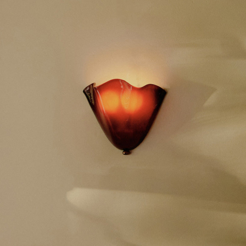Wall Sconce Stained Glass Iron Shell Design | Retro Art Deco Style | Flicker-Free LED Warm Ambient Lighting for Bedrooms