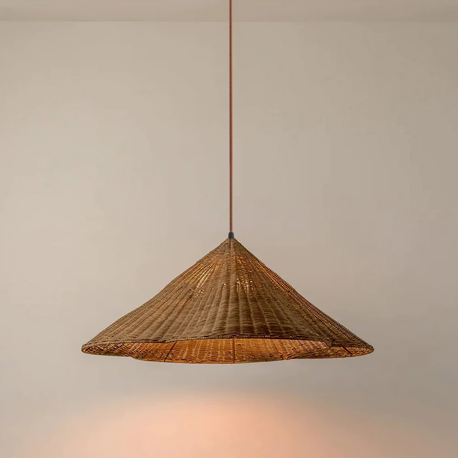 Pendant Light Woven Rattan | Retro Scalloped Design | Warm Natural Texture for Kitchen Island and Dining Room Lighting
