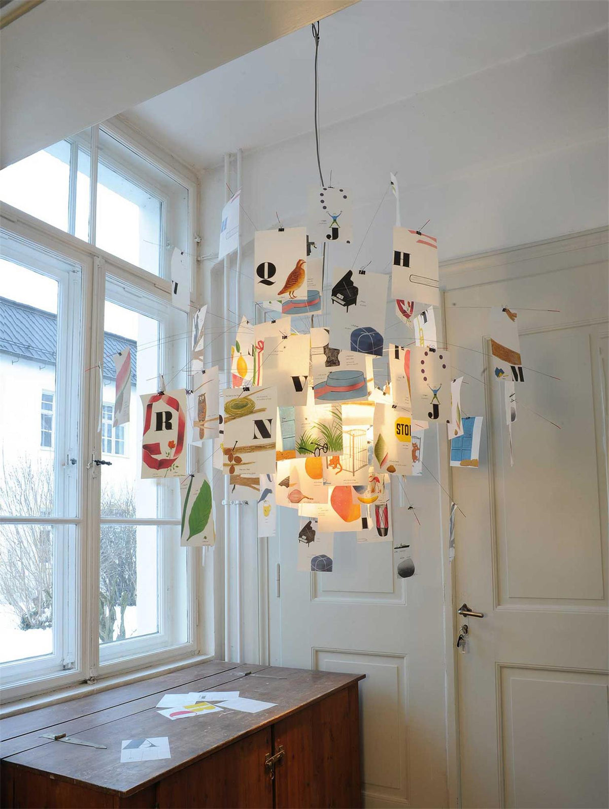 Paper Chandelier Stainless Steel Pendant Light | Customizable DIY Design with A5 Paper Sheets | Multi Pattern Interior Light