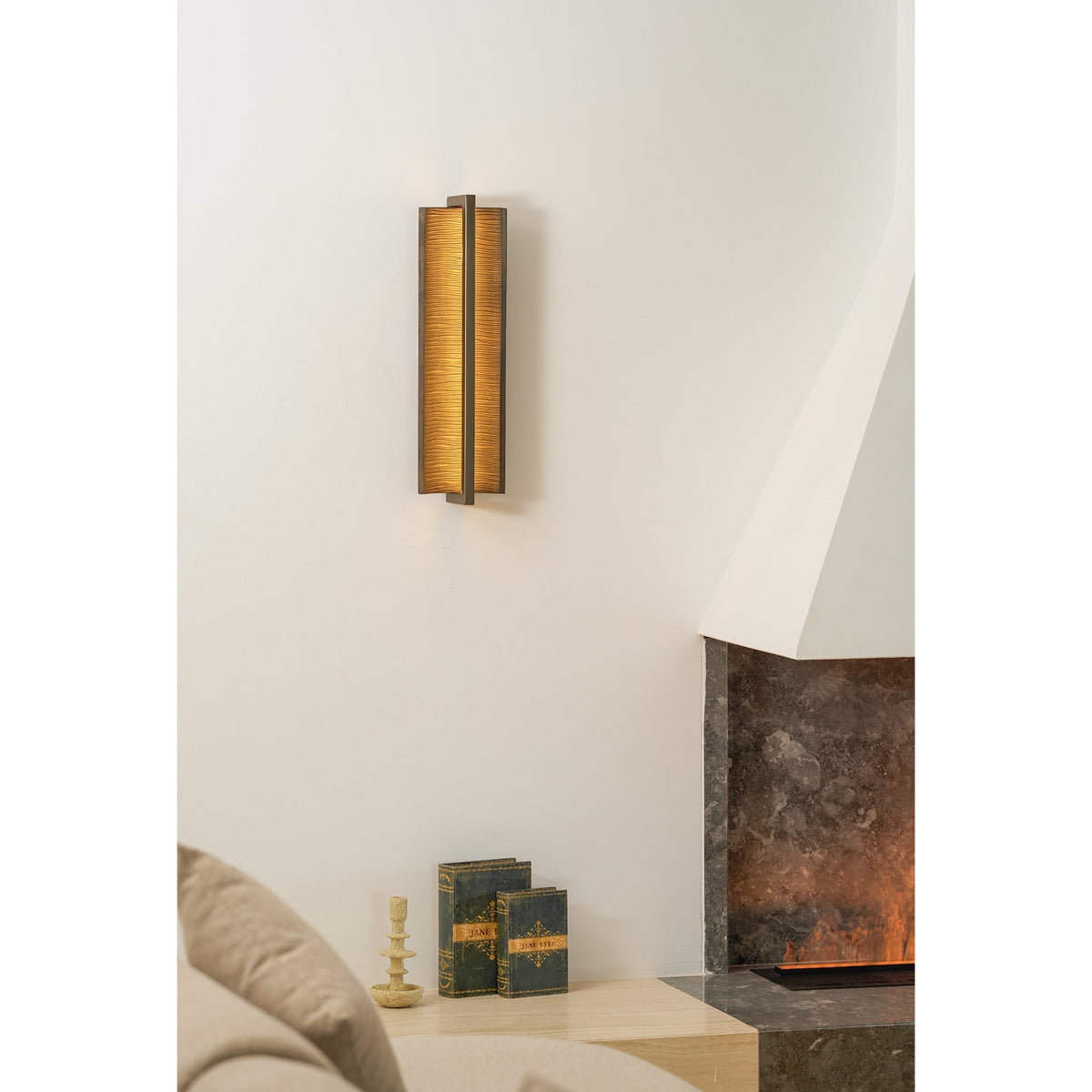 Indoor Wall Lamp Aluminium and Resin Integrated LED Warm Light | Triac Dimming Compatible Lighting for Living Room and Bedroom