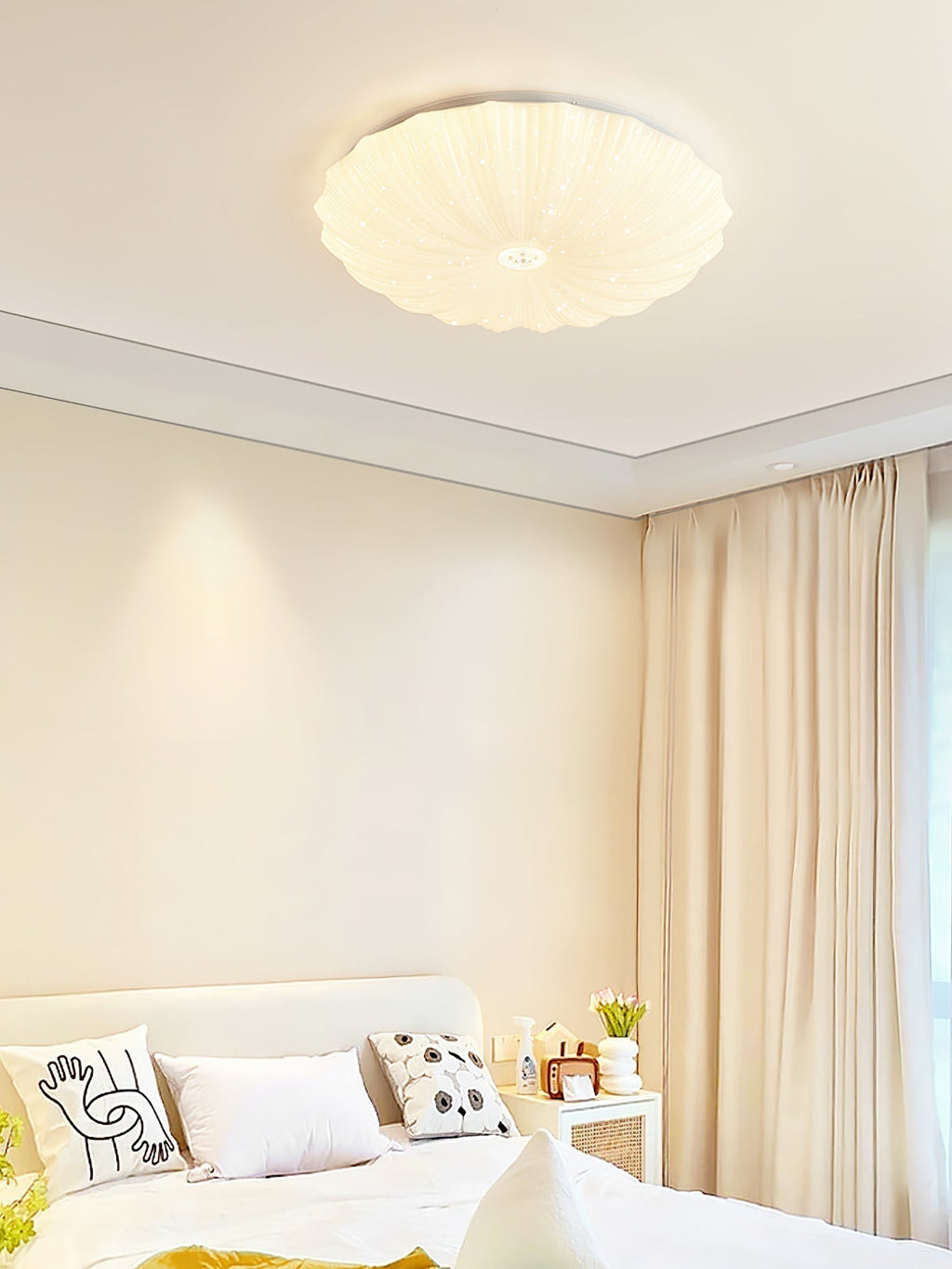 Round Flush Mount Ceiling Light Metal and Acrylic | Nordic Shell Art Design | Integrated LED Lighting for Indoor Use