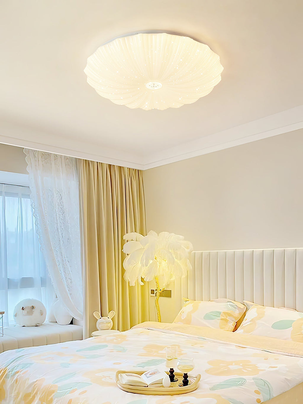 Round Flush Mount Ceiling Light Metal and Acrylic | Nordic Shell Art Design | Integrated LED Lighting for Indoor Use