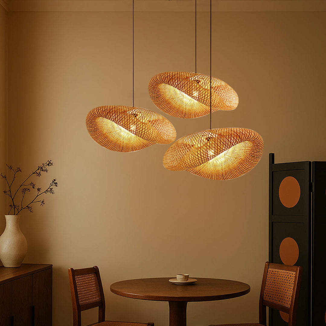 Natural Bamboo Pendant Lamp – Handwoven Texture With Sculptural Organic Form