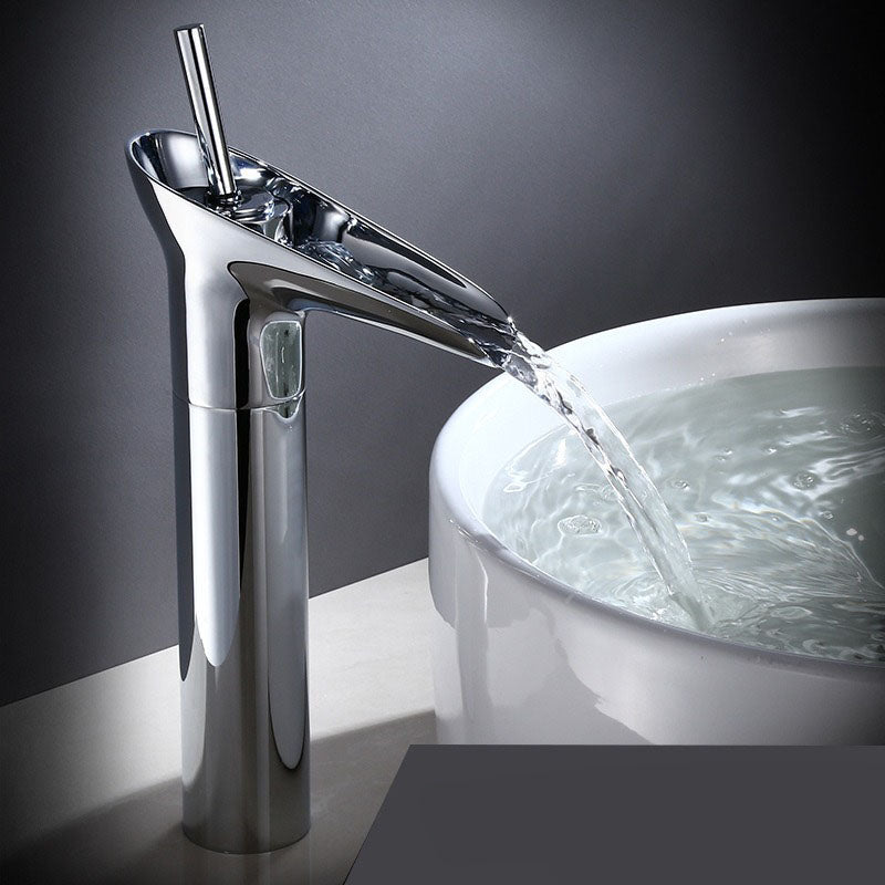 Single-Handle Retro Waterfall Faucet for Modern Washbasins