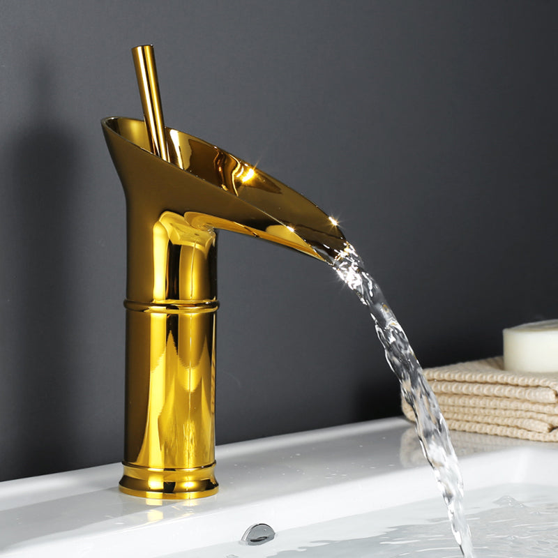 Single-Handle Retro Waterfall Faucet for Modern Washbasins