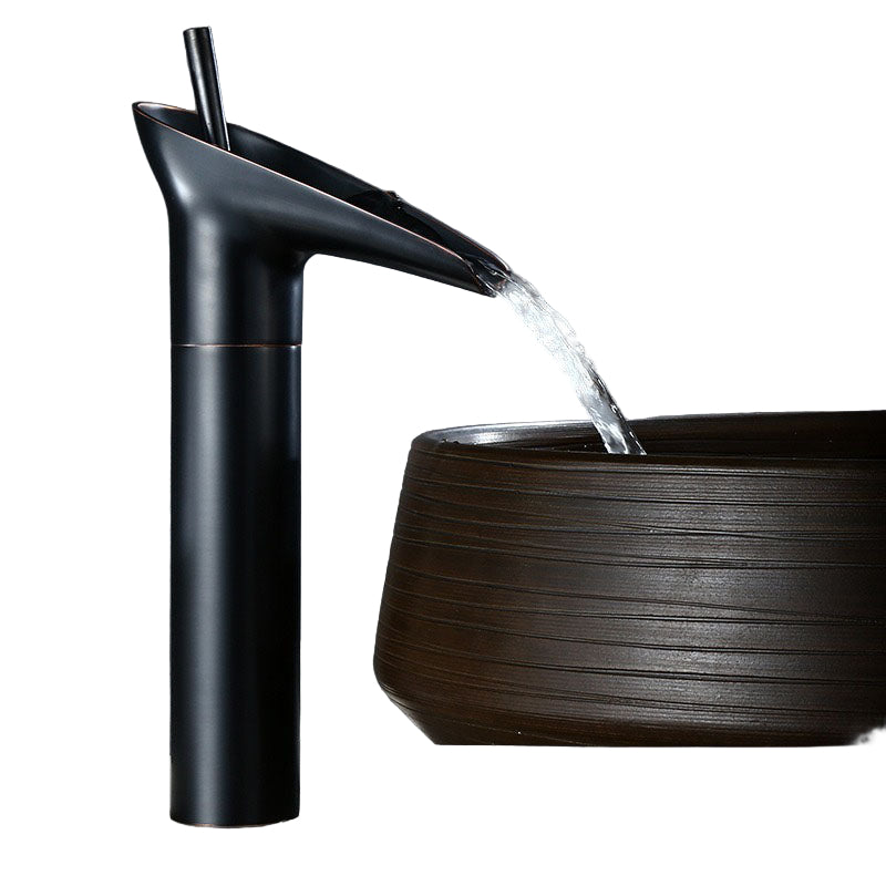 Single-Handle Retro Waterfall Faucet for Modern Washbasins