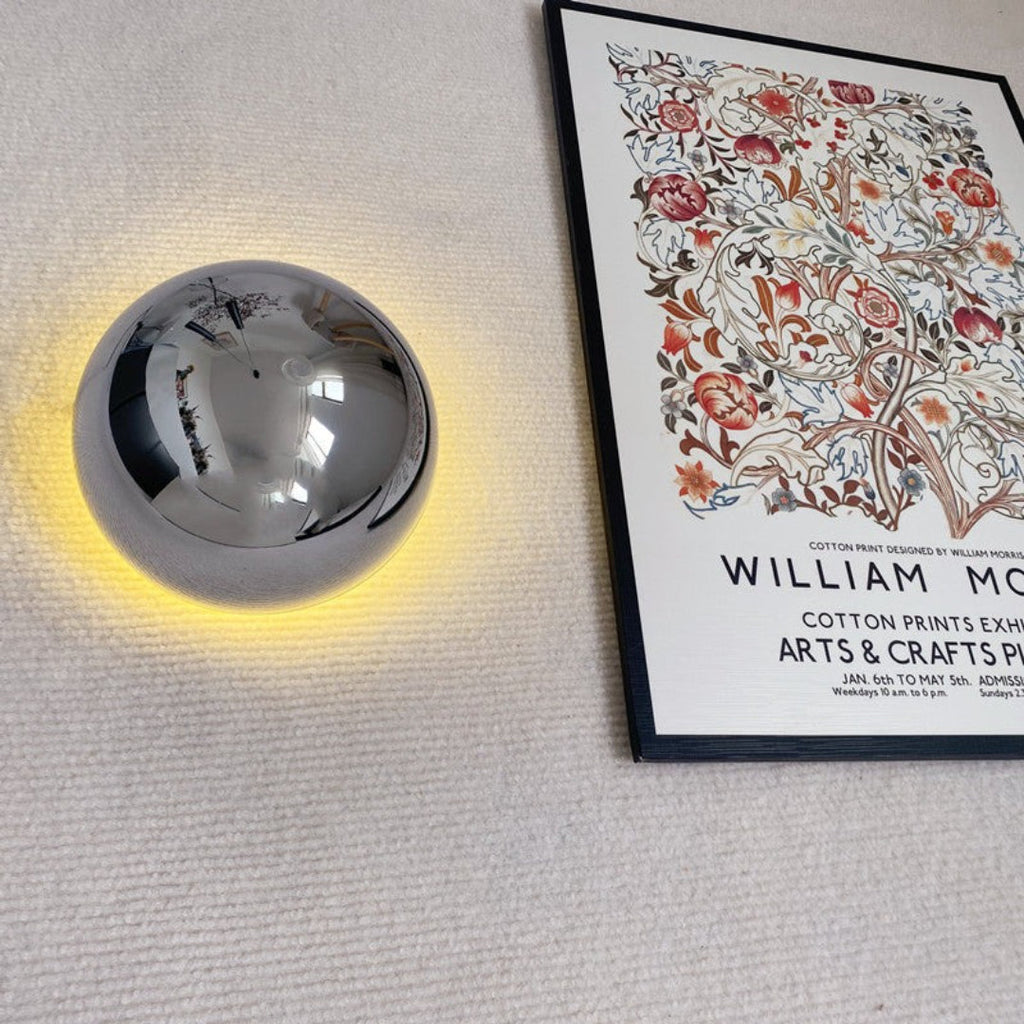 Modern Round Metal Wall Light