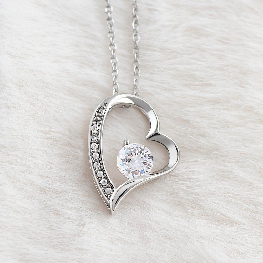 Heart Pendant Necklace with Sparkling Zirconia Stone and Adjustable Chain - Meaningful Jewelry Gift for Her for Daily Wear