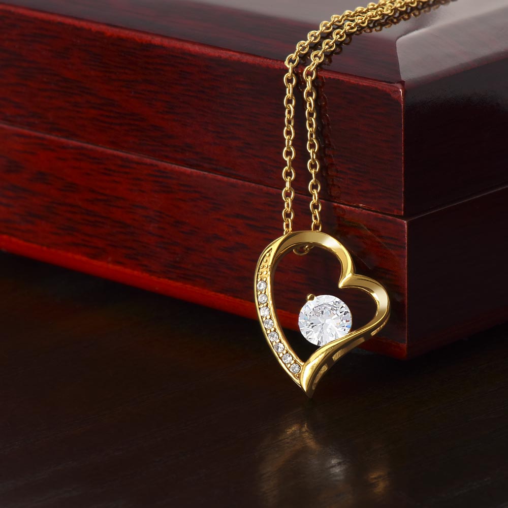 Heart Pendant Necklace with Sparkling Zirconia Stone and Adjustable Chain - Meaningful Jewelry Gift for Her for Daily Wear