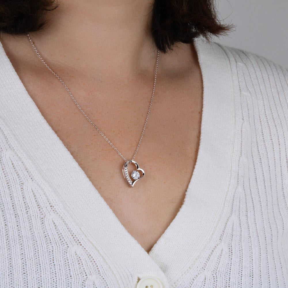 Heart Pendant Necklace with Sparkling Zirconia Stone and Adjustable Chain - Meaningful Jewelry Gift for Her for Daily Wear