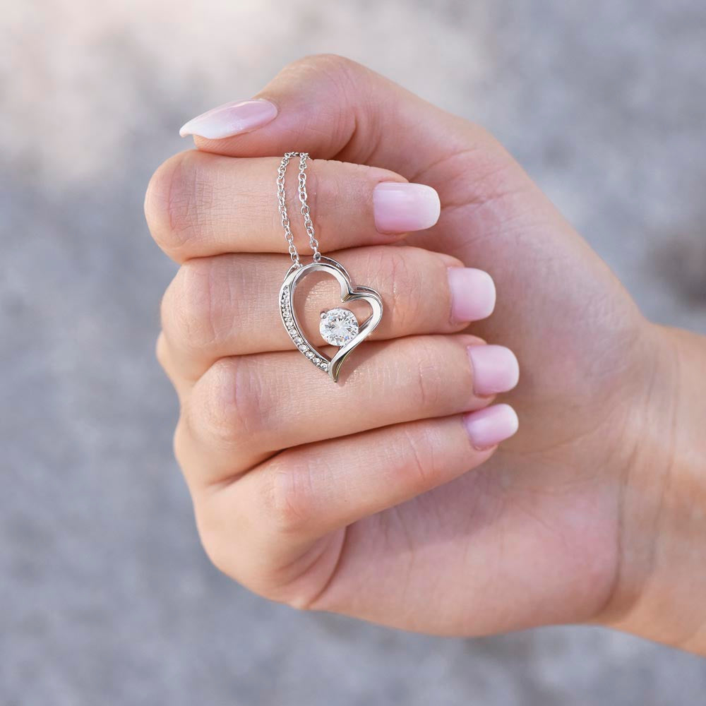Heart Pendant Necklace with Sparkling Zirconia Stone and Adjustable Chain - Meaningful Jewelry Gift for Her for Daily Wear