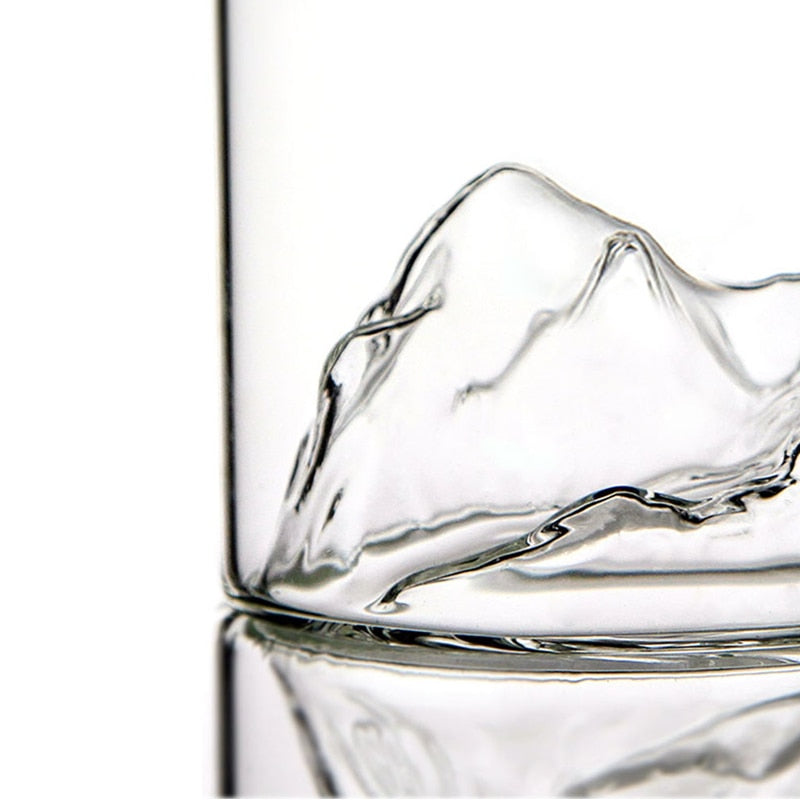 Whiskey Glass Crystal 250ml | Japanese Minimalist Design | Faceted Surface Reflects Light for Elegant Drink Presentation
